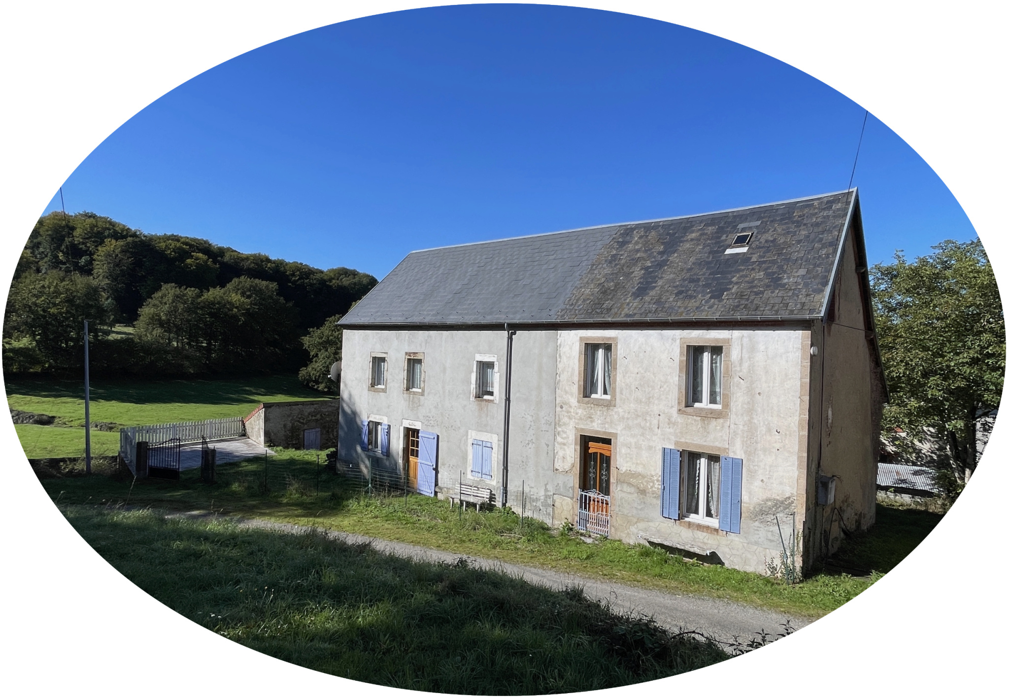 Watermolen te koop in Frankrijk - Auvergne - Puy-de-Dme - Virlet -  78.000